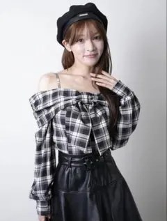 LIP SERVICE オフショルリボンチェックシャツトップス
