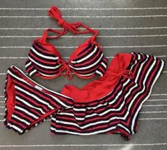レディース　ビキニ　水着　赤　紺