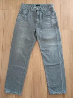 UNIQLOユニクロ　ボーイフレンドテーパードジーンズ　サイズ23　58.5cm