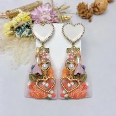 #8 ハンドメイド 大ぶりピアス イヤリング インド刺繍リボン ハート 軽量