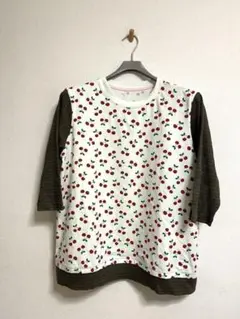 PERSONS ボーダー袖チェリープリントTシャツ セージグリーン