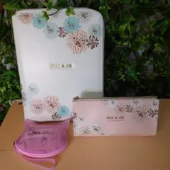 PAUL & JOE ポールアンドジョー タブレットケースとペンケース＆おまけ付