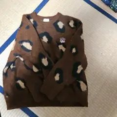 ハローキティ　ヒョウ柄　ニット　プルオーバー　セーター　サンリオ