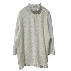 ビブレ　レーストップス　白　パール付き　首元フリル　大きいサイズ