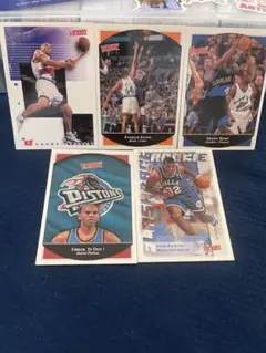 Item thumbnail for item 5b749220-9a90-4535-83d6-a69491e6c41b