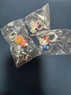 ハローキティめじるしアクセサリー 3個セット　日焼け　ノーマル　チャーミー　3点