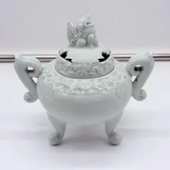 有田焼　景泉作　白磁象耳透彫　香炉 有田焼 景泉作 白磁象耳透彫 香炉 - メルカリ
