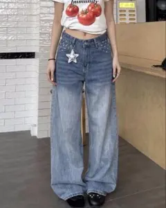 ワイドストレートデニムのサムネイル