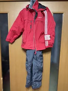 子ども用スノーボード用ウェア