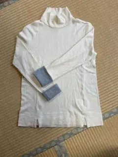 オフホワイト　毛100% カットソー　キング