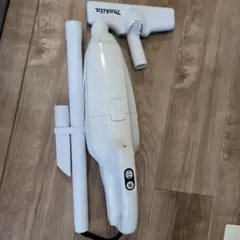 マキタ CL107FD 充電式クリーナー