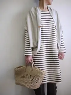 Item thumbnail for item 0685cc5a-7706-480e-9ede-7ec30e551317