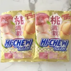 ⭐︎期限間近のためお値下げ⭐︎森永製菓 ハイチュウ 桃満載 3つの味　77g ×2袋のサムネイル