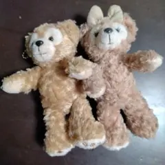 ダッフィー　シェリーメイ　ぬいぐるみバッジ