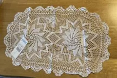 【新品】ローム　テーブルセンター 約120cm x 90cm