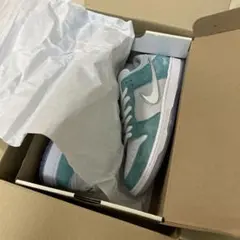 nike sb dunk low pro qs April 28のサムネイル