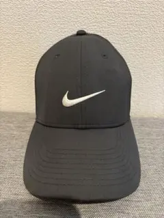 Nike 黒 ベースボールキャップ スナップバック