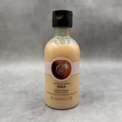 175 THE BODY SHOP シャワークリーム シア ボディシャンプーのサムネイル