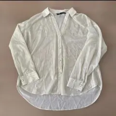 ZARA ホワイト ボタン付きシャツ
