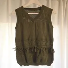 BEAMS HEART オリーブ ニットベスト