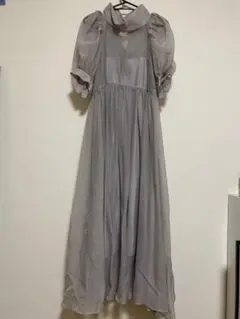 出品1/30まで　スナイデル　SNIDEL シアーワンピース　パーティードレス