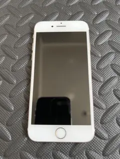 simフリー】iPhone7/32GB シルバー - メルカリ