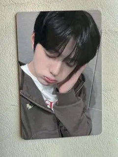 Item thumbnail for item f2d8067d-e1b5-4155-8b2f-138e59260532