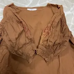 サマンサモスモス　トップス　刺繍