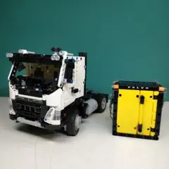 2026年最新】ボルボトラックの人気アイテム - メルカリ