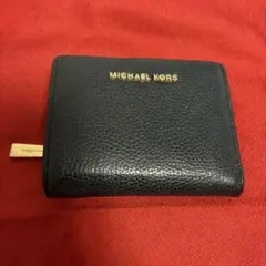 MICHAEL KORS 二つ折り財布 ブラック ゴールド金具