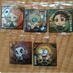 鬼滅の刃30 竈門炭治郎 ウエハース 煉獄杏寿郎 我妻善逸 嘴平伊之助