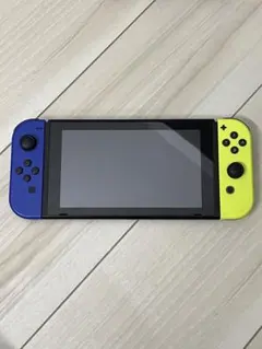 まろん様　Nintendo Switch 本体　美品　箱とケース付き