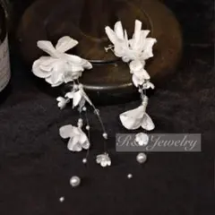 フラワー花びらパールロングイヤリングウェディング結婚式ブライダル 白前撮り