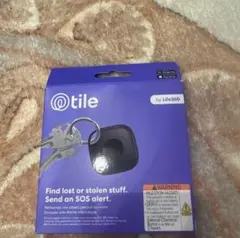 紛失物追跡デバイス　Tile Mate トラッカー　Bluetooth