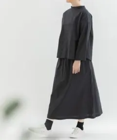 nopdenod ボトルネックリネンブラウスのサムネイル