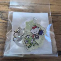ケロロ軍曹 サンリオキャラクターズ アクリルチャーム ケロロ × ハローキティ