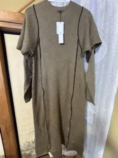 オズモーシス レイヤードスリーブニットワンピース