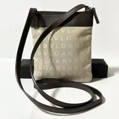 BVLGARI ブルガリ ロゴマニア キャンバス カレザー ショルダーバッグのサムネイル