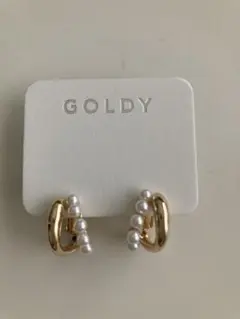 GOLDY パール調メタルイヤリング ゴールドカラーのサムネイル