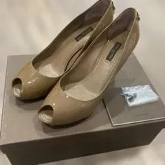 美品　ルイヴィトン　オープントゥ　パンプス　エナメル　35.5サイズ　LV