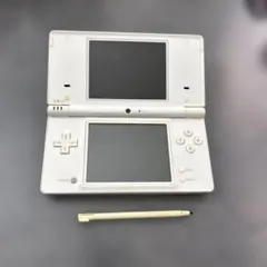 黒*豆様 Nintendo DSi 本体 ホワイト