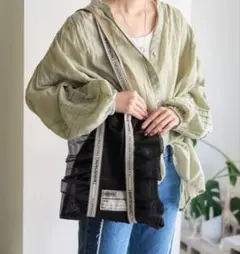 BROWN THEATRE PRODUCTS メッシュフリルバッグのサムネイル