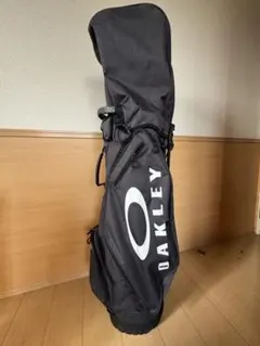 寶BAA-12 OAKLEY キャディバッグ 重量約3.3kg フードなし - メルカリ