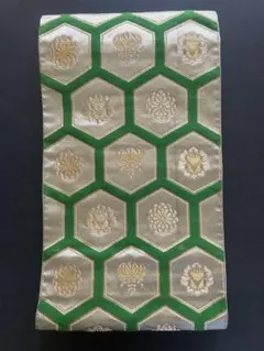 Item thumbnail for item 1016a0ee-f805-40e8-bff6-3c4868f53441