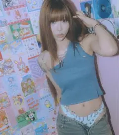 【新品未使用タグ付き】SPIRALGIRL ビジューワンショルトップス　ブルーのサムネイル