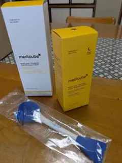 medicube Kojic Acid 化粧水とラッピングマスクと毛穴ブラシ