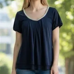 美品 アンナルナ Tシャツ M ネイビー ドット柄 Vネック レース 半袖のサムネイル