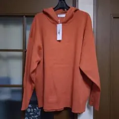 新品　ゴールデンベア　トップスのサムネイル