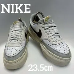 NIKEナイキ コートビジョン アルタ 23.5㎝ 厚底 スニーカー レディース
