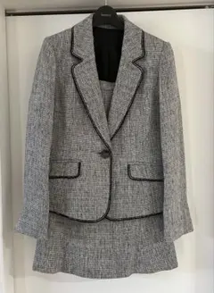 ツイード風スカートスーツ　9号　グレー系　セレモニーセットアップ